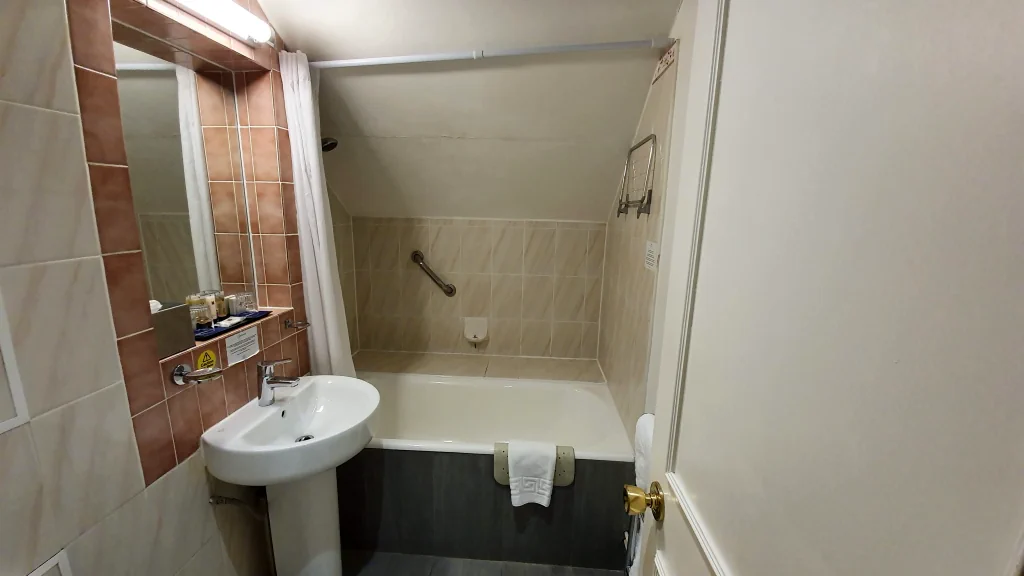 الفندق كوبثورن لندن جاتويك - كراولي